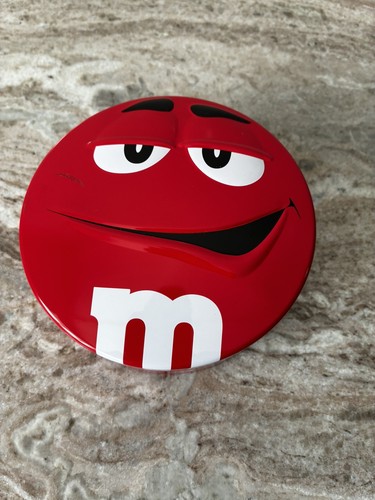 Red character round - character,